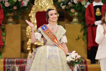 La Fallera Mayor de Valencia, Carmen Prades, en su Exaltación
