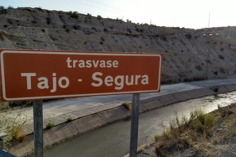 Canal del trasvase Tajo-Segura. - ARCHIVO