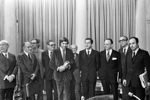 MADRID - 25 DE OCTUBRE DE 1978: Firma de Pactos de la Moncloa