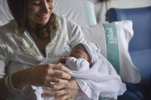 Primer bebé nacido en 2026 en España, en el Hospital de Barbastro.