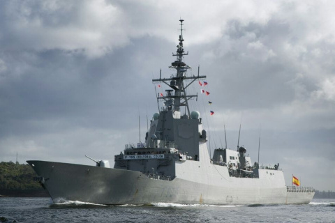 La fragata Cristóbal Colón.