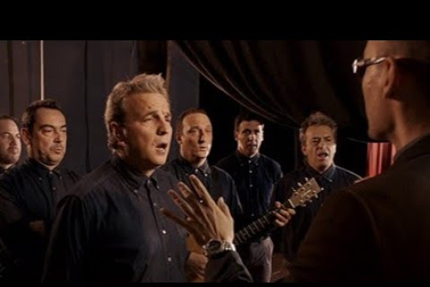Hombres G y Risto Mejide en 'Torrente 4'.