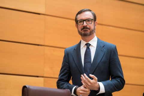 (Foto de ARCHIVO)
El senador del PP Javier Maroto, durante un pleno en el Senado, a 17 de julio de 2025, en Madrid (España).