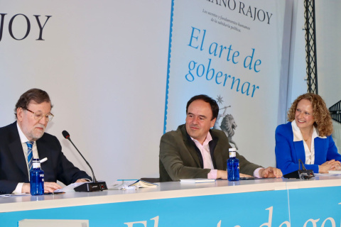 Uno de los momentos de la intervención de Mariano Rajoy en el Antic Mercat de Torrent.