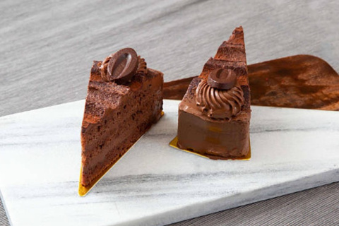 Pastel de chocolate negro Valrhona
