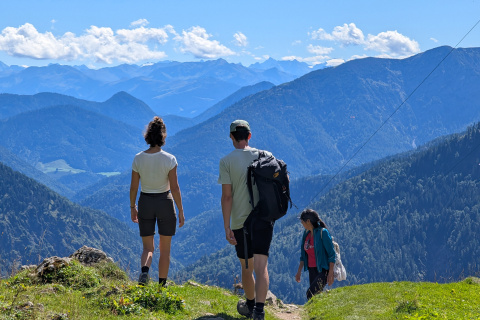 Excursionistas en la región de Bavaria (Alemania).