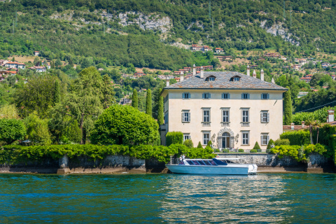 Una imagen de Villa Balbiano, desde el Lago di Como.