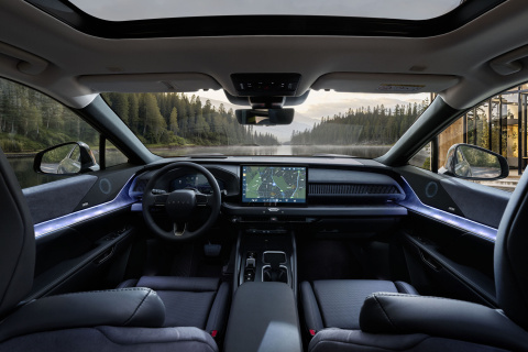 Interior del Lexus TZ