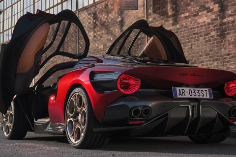 Alfa Romeo 33 Stradale