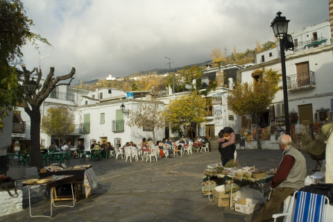 Plaza de la alpujarra granadina.