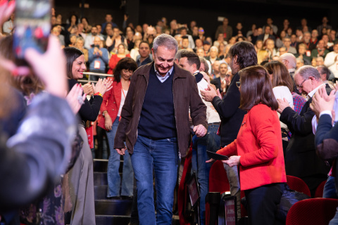 El expresidente del Gobierno, José Luis Rodríguez Zapatero, durante la clausura del 15º Congreso Socialista de Castilla y León.