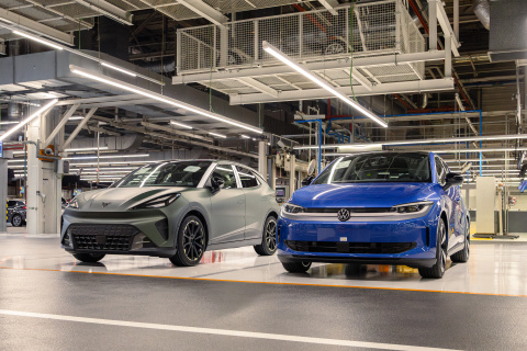 Cupra Raval y VW ID.Polo en la fábrica de Martorell
