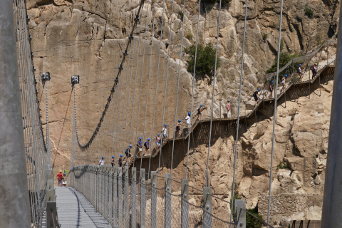 Imagen del puente colgante del Caminito del Rey en Ardales (Málaga).