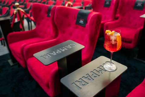 Las entradas premium de Cibeles de Cine permiten disfrutar de la película con asientos más cómodos y una experiencia gastronómica para completar la velada.
