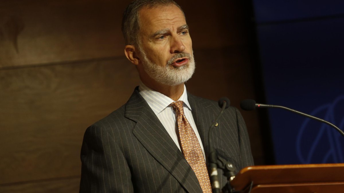 El Rey Felipe VI inaugura el  'Encuentro de Academias Hispanoamericanas de la Historia: Una historia compartida y sus Academias'.