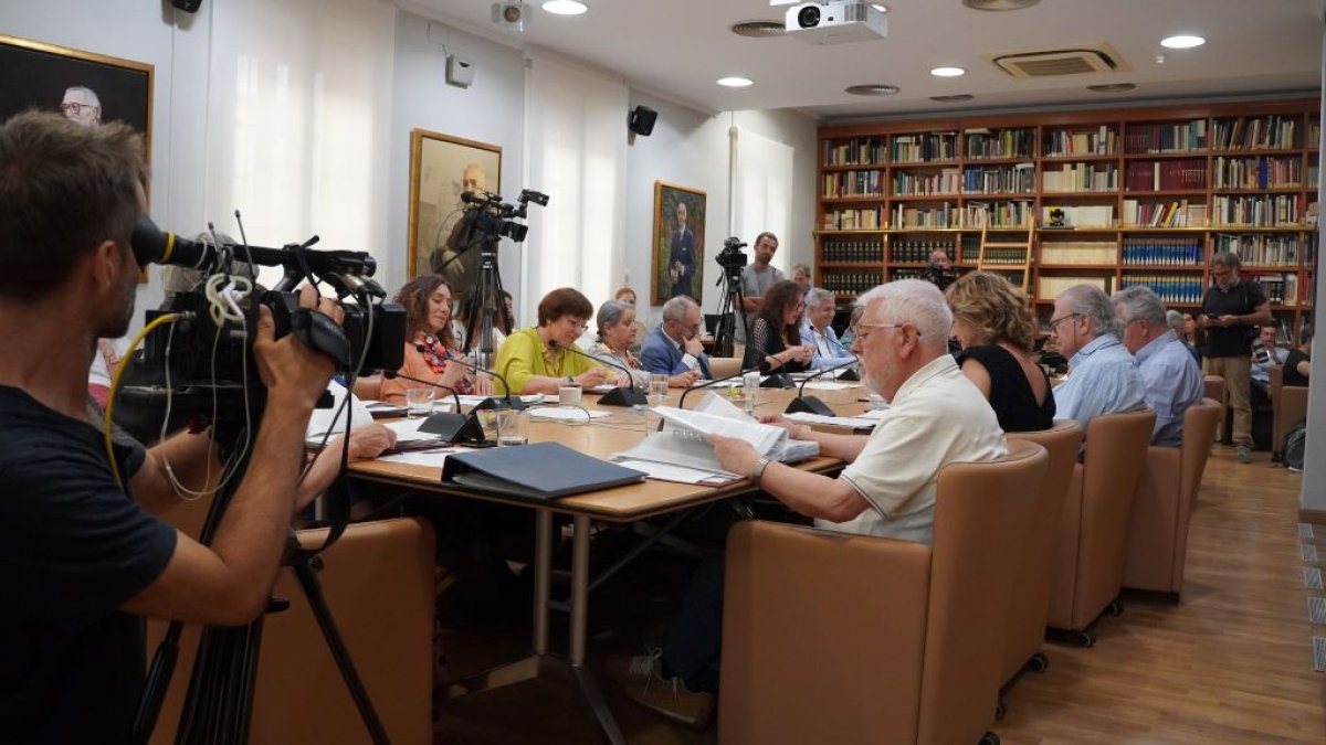 El pleno de junio del Consell Valencià de Cultura levantó una gran expectación mediática