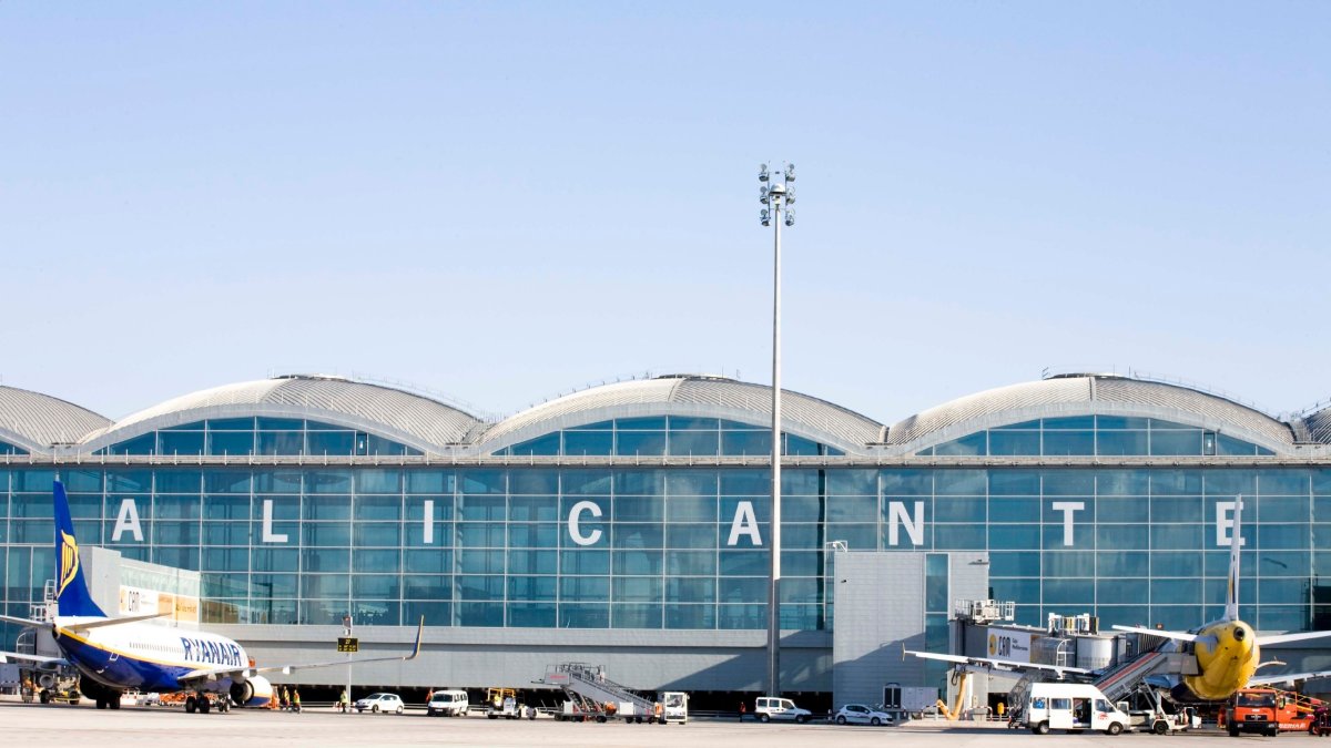 Aeropuerto de Alicante-Elche Miguel Hernández