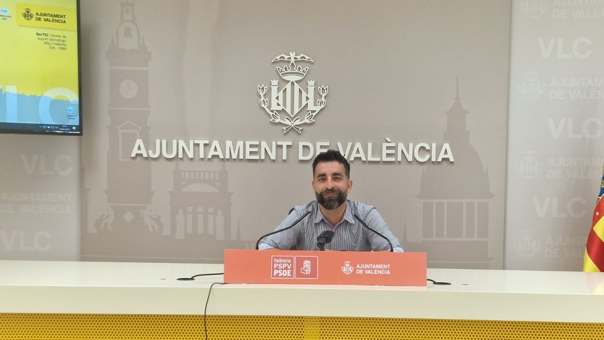 El edil del PSOE de Valencia, Javier Mateo