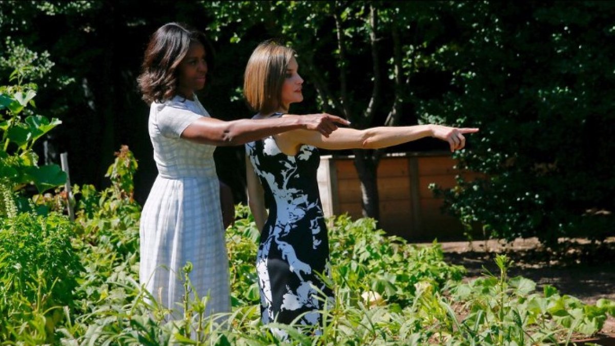 Doña Letizia y Michelle tienen muchas cosas en común y también muchas diferencias.