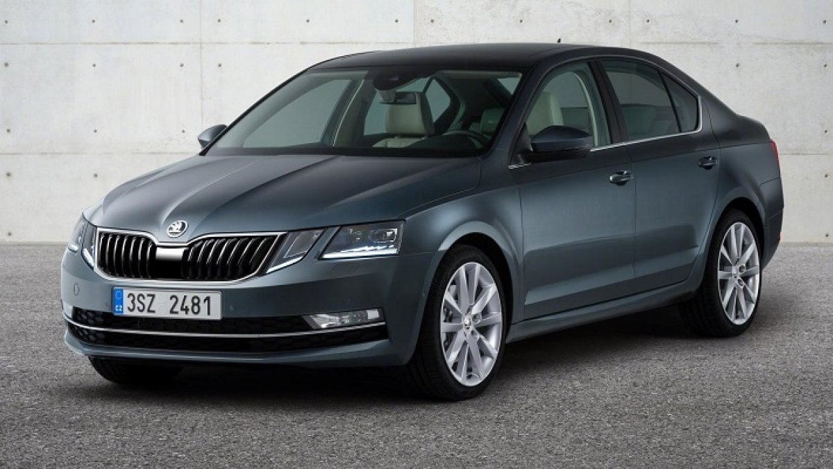 Škoda moderniza el Octavia, su superventas por excelencia