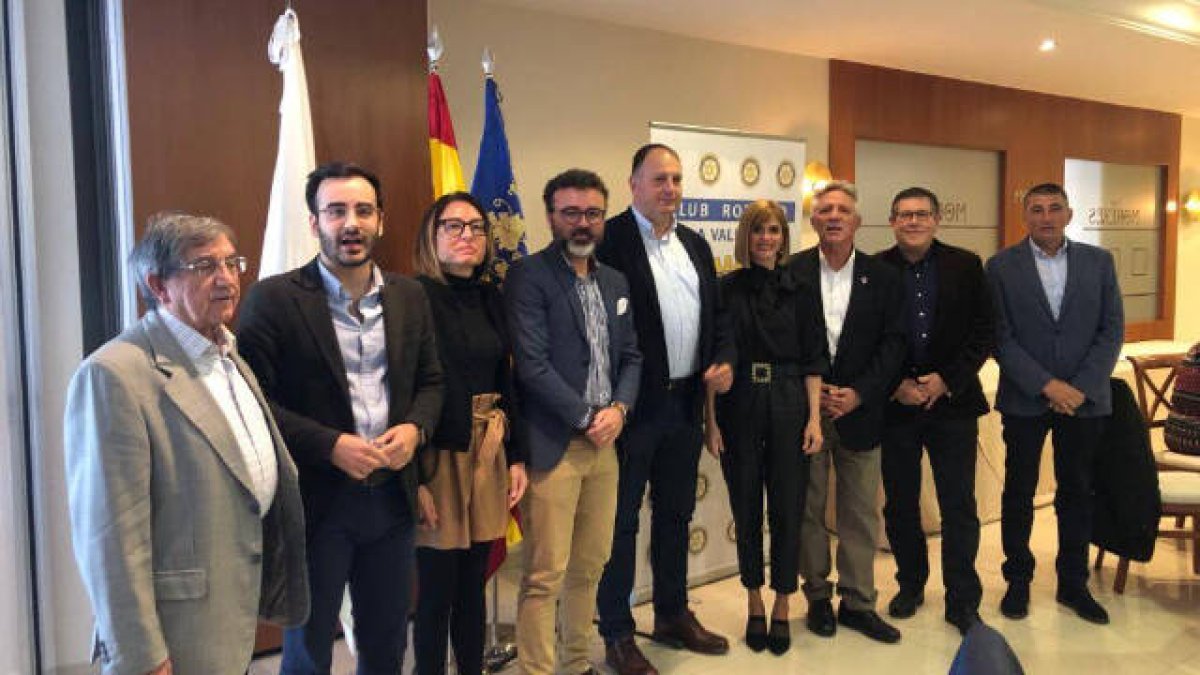 El XVI Empedrao Solidario del Club Rotary La Vall en el Restaurante Les Moreres de La Vall d'Uixó.