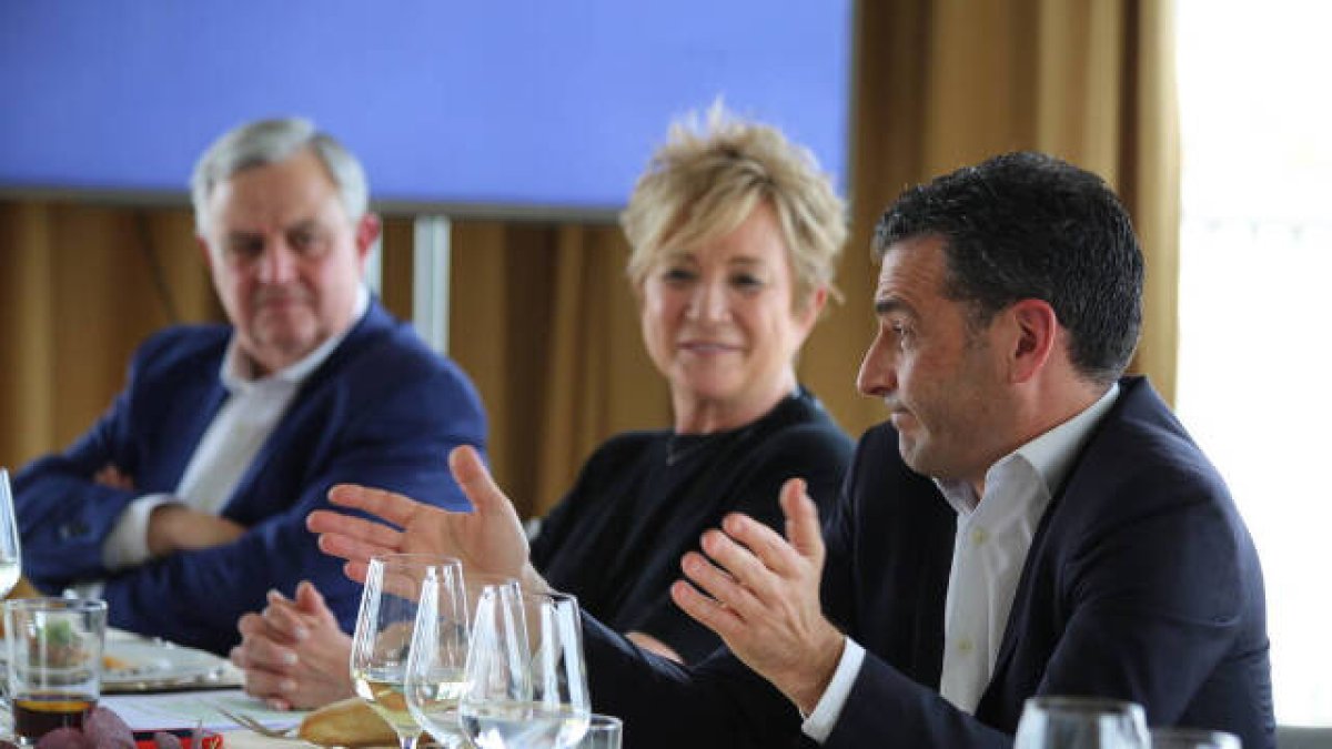 Antonio Martín Beaumont, Inés Ballester y Alfred Costa.