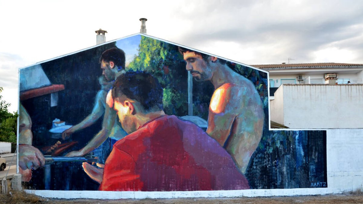 Imatge dels dos murals afegits que ja es poden veure al municipi - AJUNTAMENT ALCÚDIA DE CRESPINS