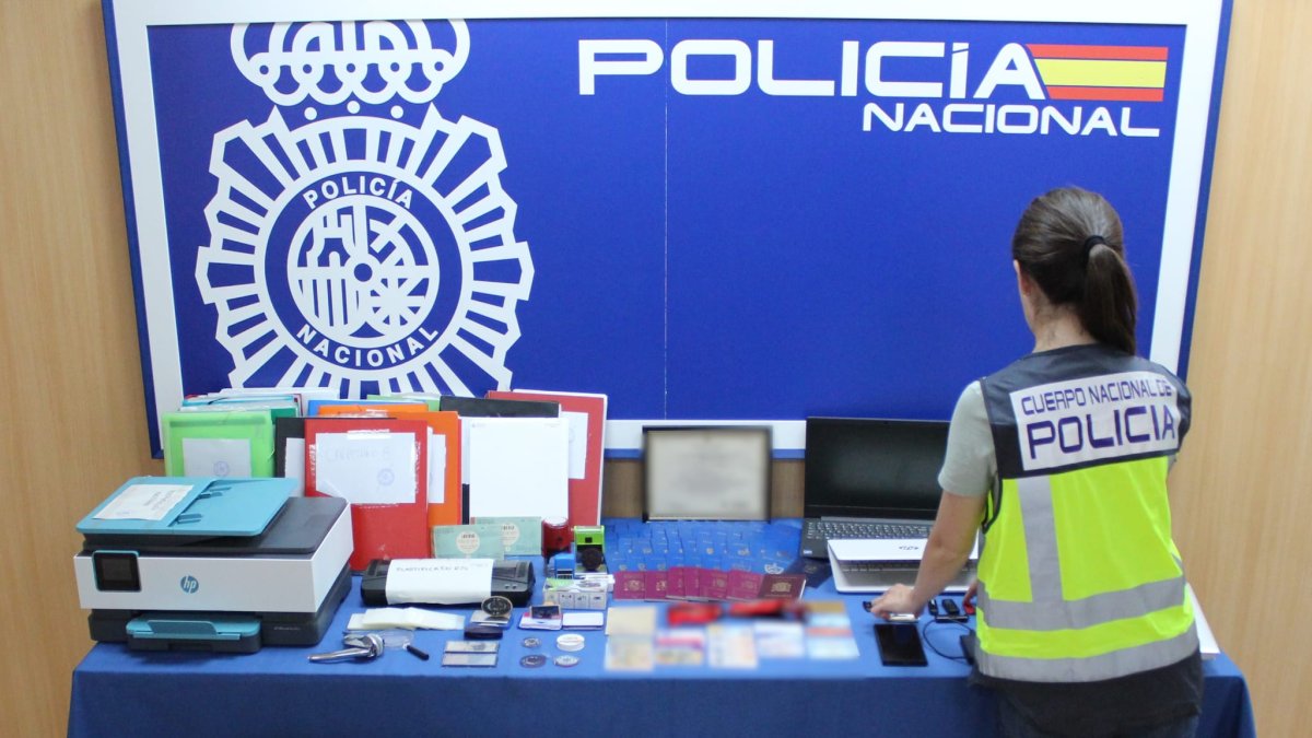 POLICÍA NACIONAL