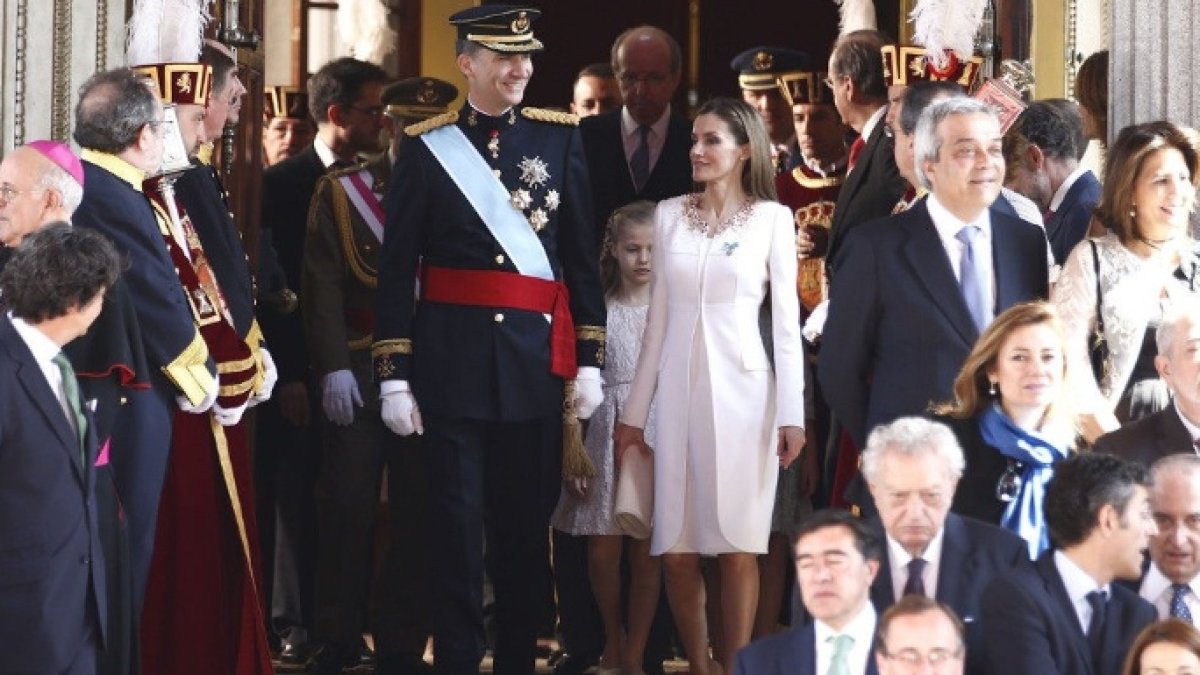 Los Reyes en el Congreso durante el solemne acto de su Coronación