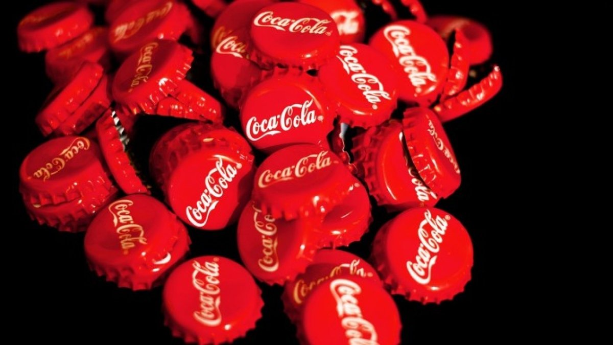 Coca Cola cambia de bando: muerte al azúcar