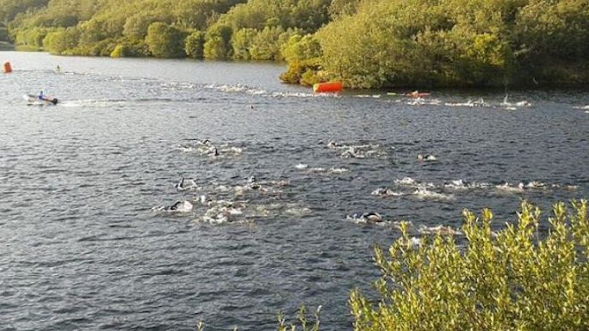 Riaza se viste de triatlón