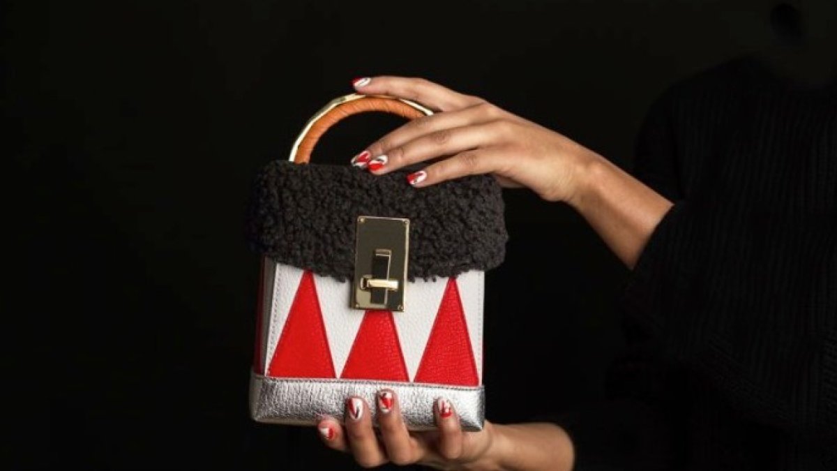 Manicura y bolso a juego: el matchy matchy de la temporada