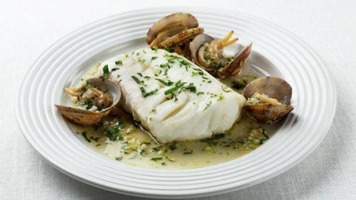 Lomo de skrei con almejas