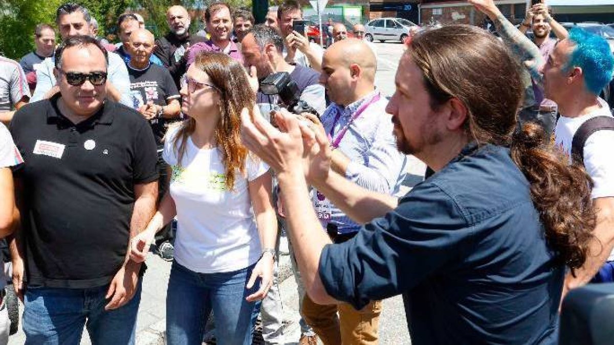 Iglesias, este miércoles en Vigo en un acto de campaña con empleados de Citroén.