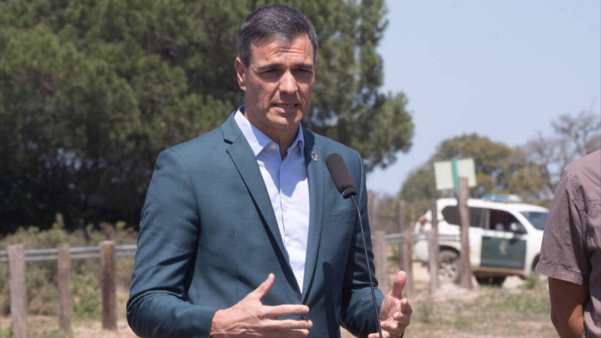 El presidente del Gobierno Pedro Sánchez en el Parque Nacional de Doñana (Huelva).