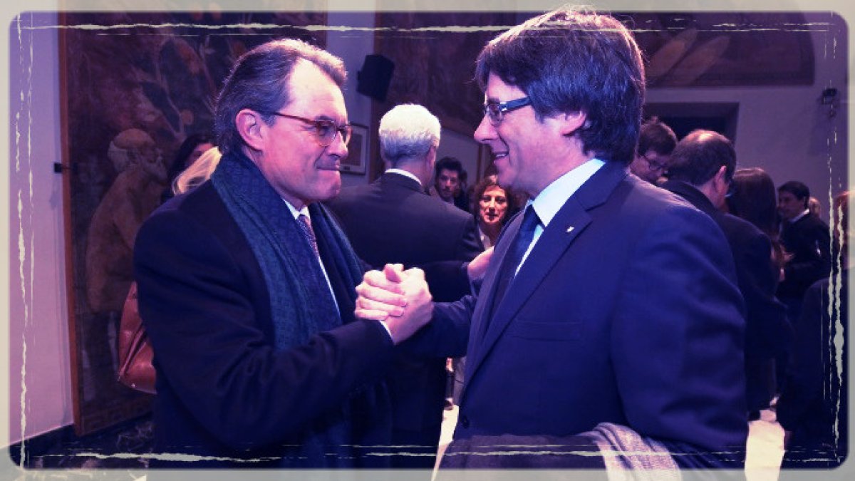Mas y Puigdemont, en febrero, en el juicio del 9N
