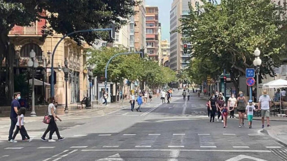 Imagen tomada este domingo en la Rambla Méndez Núñez