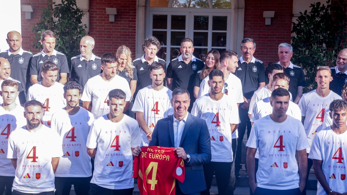 Pedro Sánchez recibe a la Selección Española