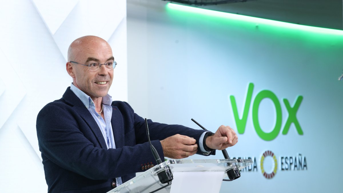 El coordinador de Vox, Jorge Buxadé.