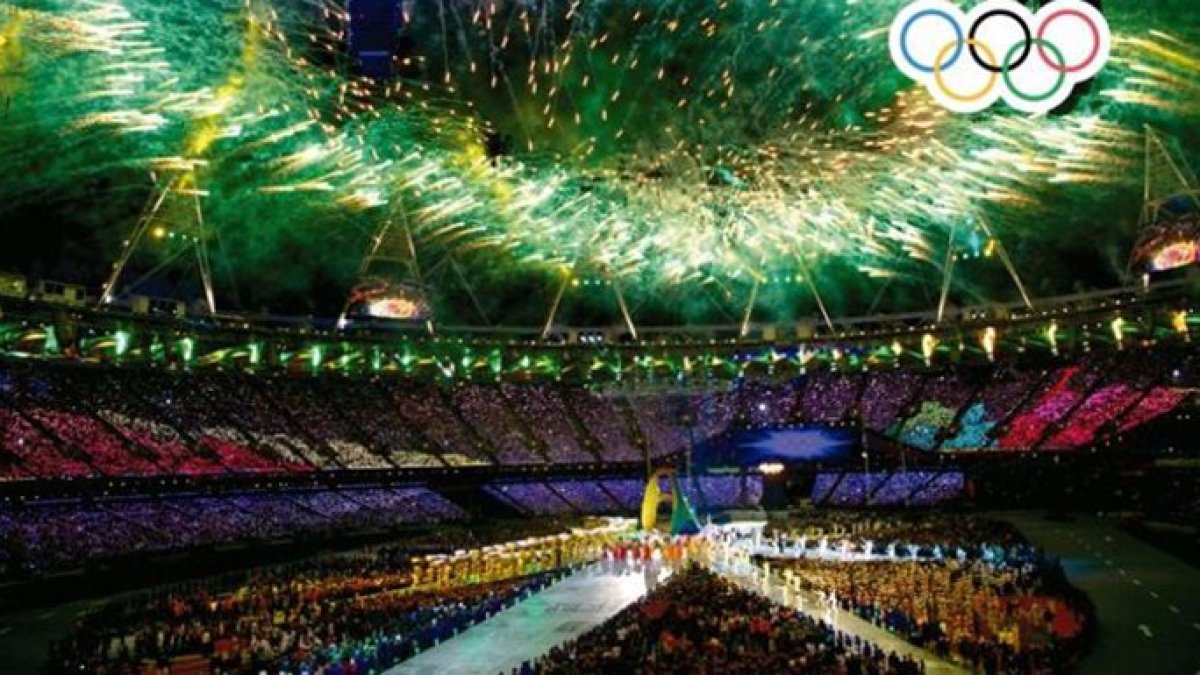 El estadio de Maracaná preparado para la inauguración.