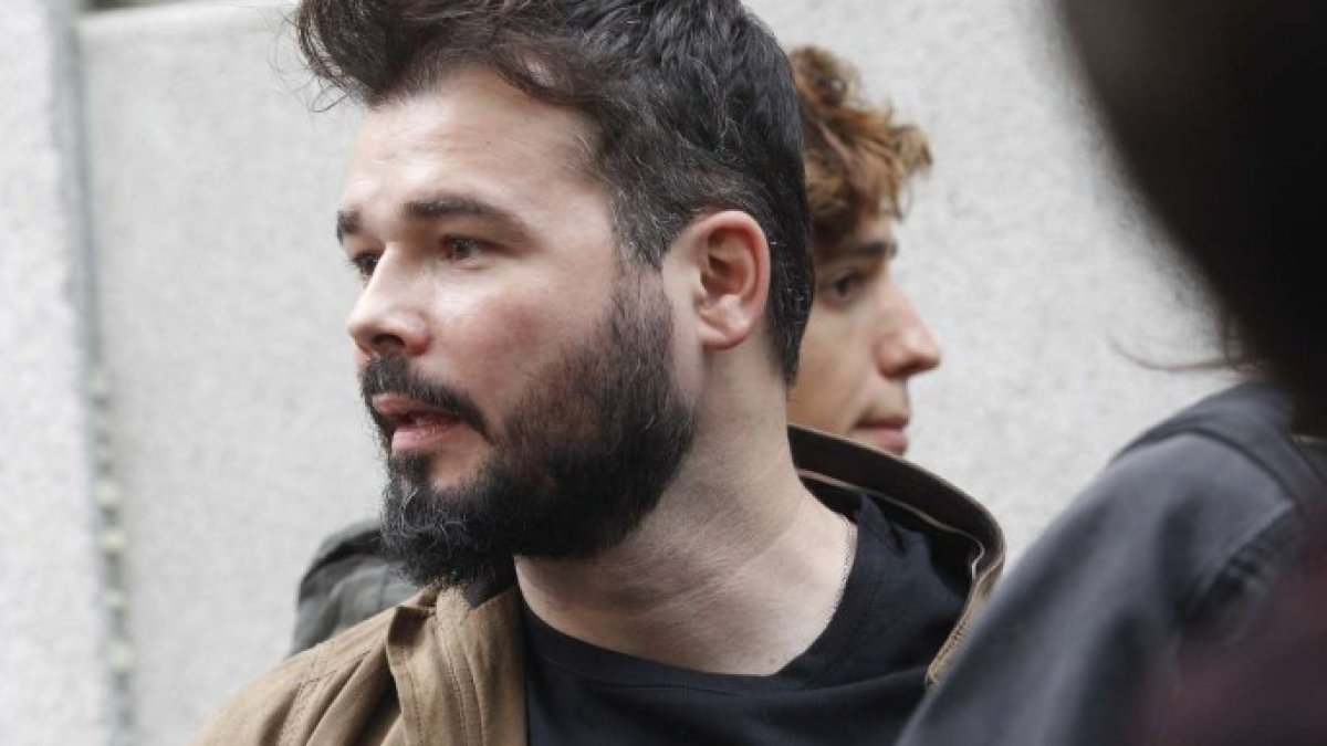 Rufián, tras la discusión con el filósofo uzbeko por Jung