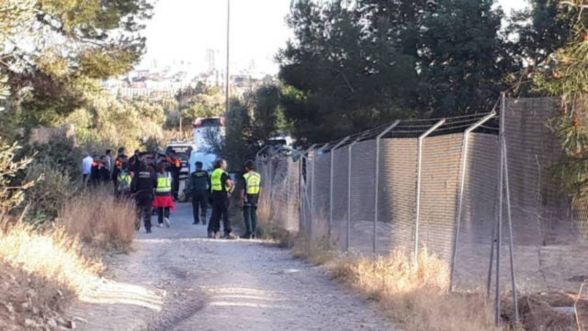 Imagen de las labores de búsqueda de los niños muertos en Godella