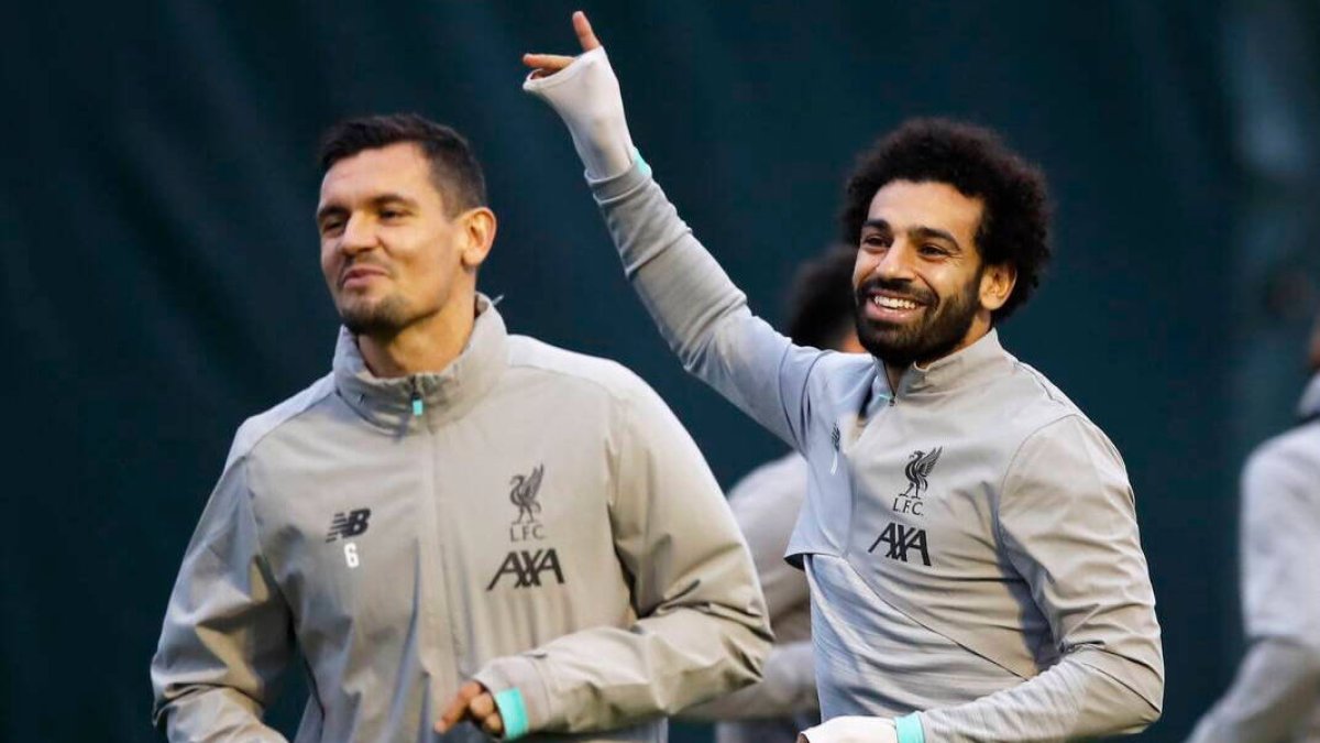 Dejan Lovren y Mohamed Salah, en un entrenamiento con el Liverpool.