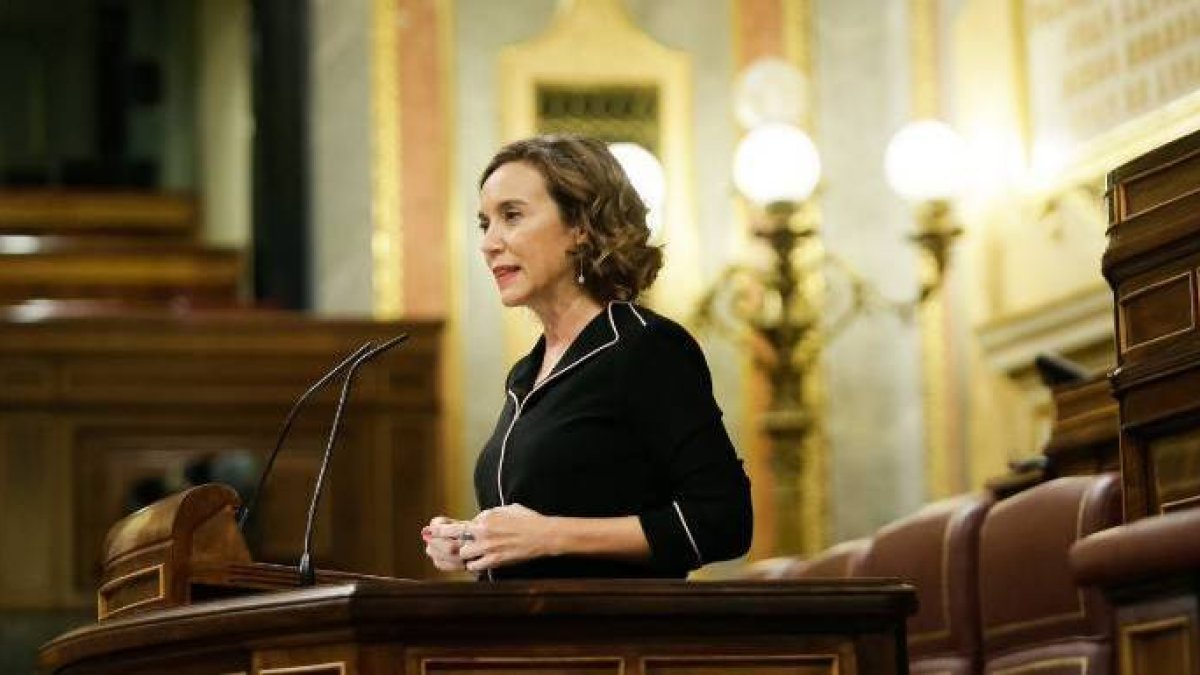 La portavoz del PP, Cuca Gamarra, este miércoles en el pleno del Congreso.