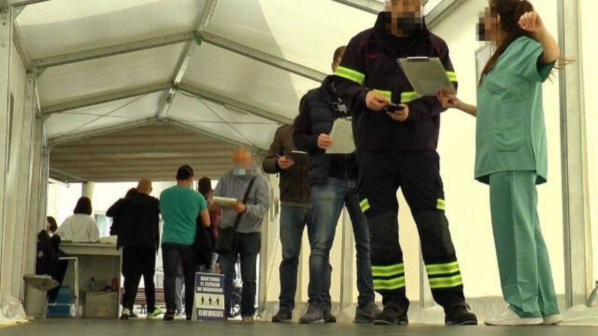 Protocolo de vacunación en el hospital de campaña de Alicante