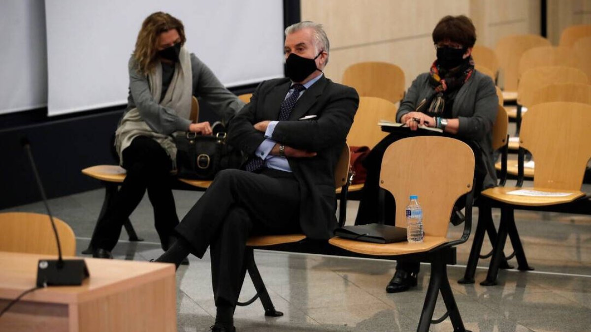 Bárcenas en el inicio del juicio en la Audiencia Nacional.