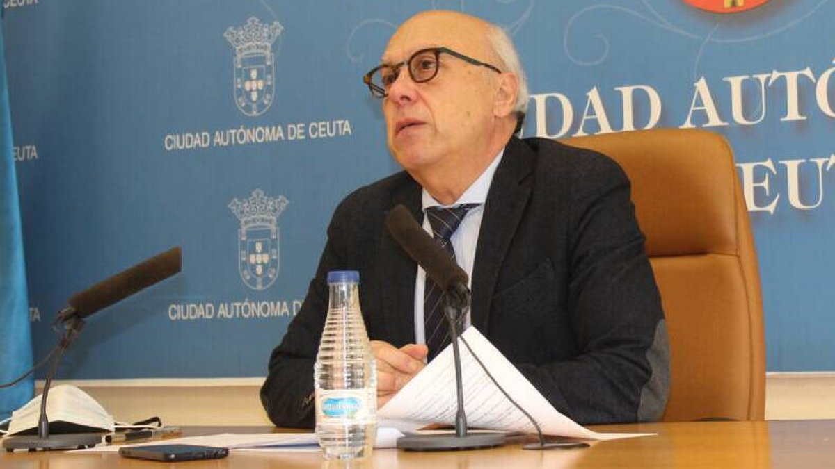 El consejero de Sanidad de Ceuta, Javier Guerrero