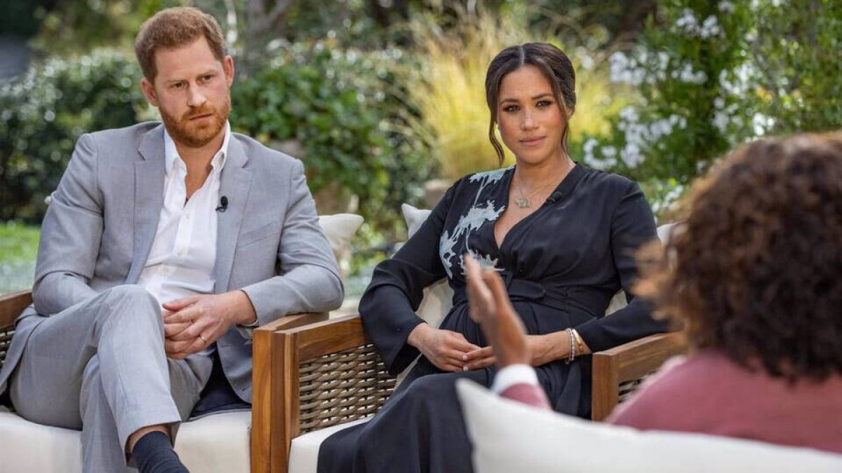 Harry y Meghan en la entrevista con Oprah Winfrey.