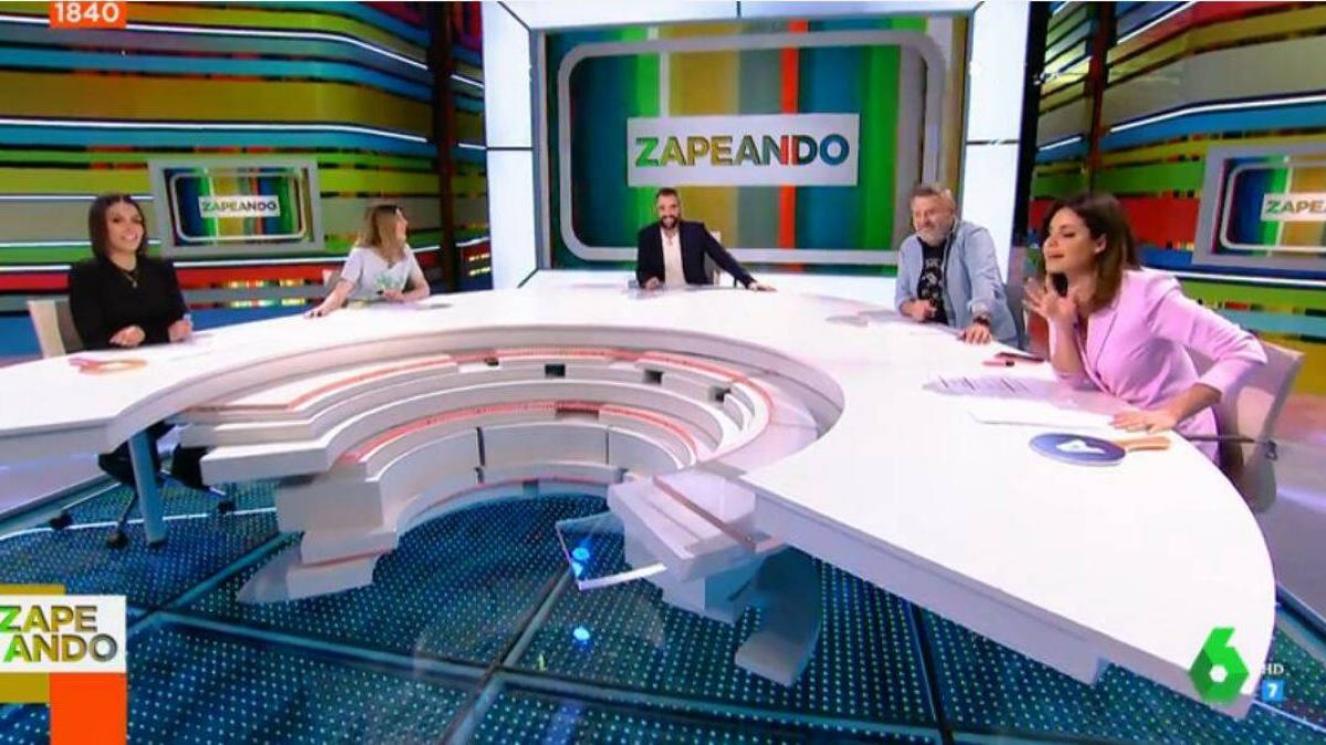 El plató de Zapeando: una nueva aventura en cada programa.