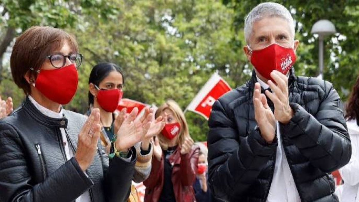 Marlaska y la jefa de la Guardia Civil, en mitin del PSOE en la campaña madrileña.